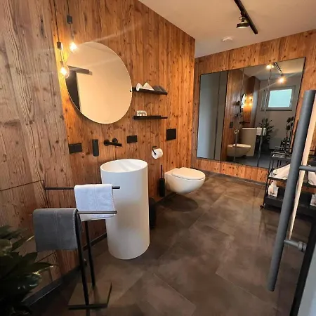 Chalet Deluxe